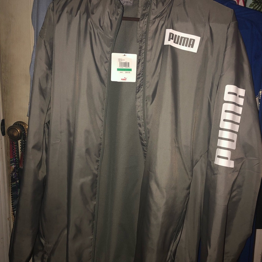 Brand new puma windbreaker mens large size L gray with tags